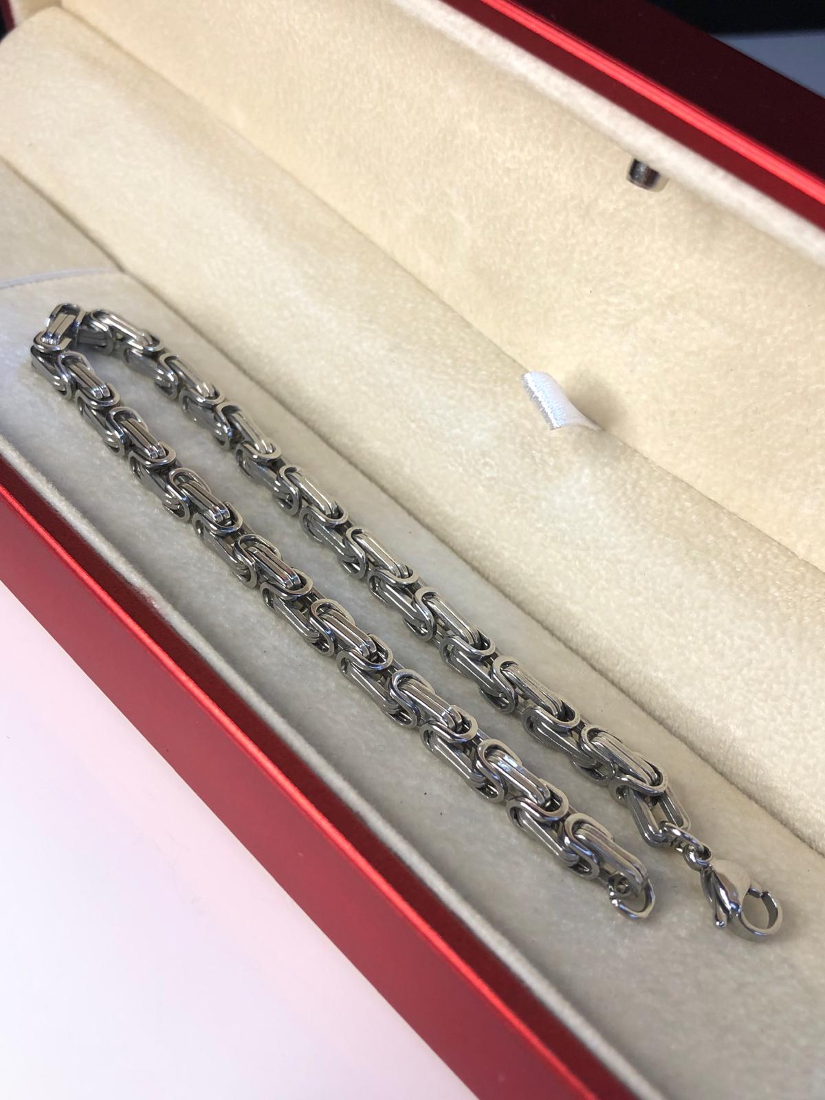 4.5mm Kral Erkek Çelik Beyaz Bileklik • Işıklı Kutuda • Sevgiliye • Eşe • Babaya Bileklik