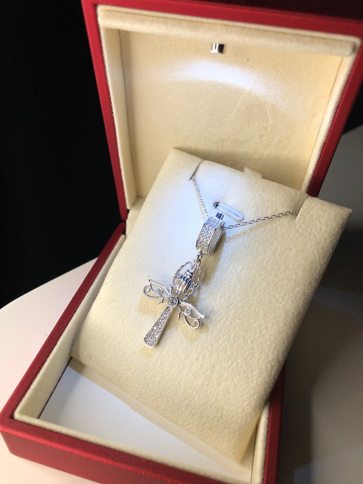 Ankh Mısır Scarab 925 Gümüş Kadın Kolye Işıklı Kutuda • Sevgiliye • Eşe • Anneye • Arkadaşa Kolye
