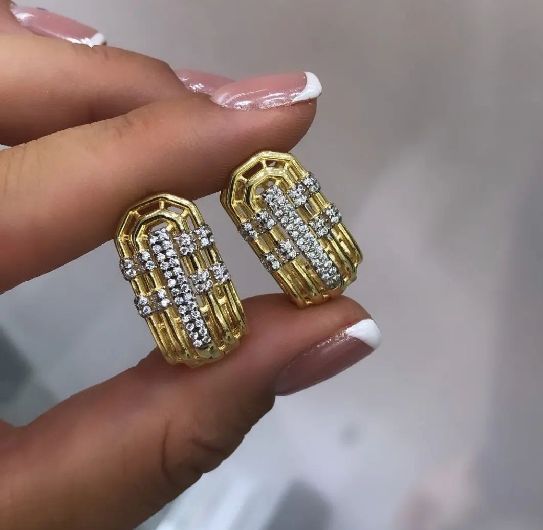 Serenay Secret Küpe • 18 K Gold Kaplama 925 Ayar Gümüş •Sevgiliye - Eşe - Arkadaşa Hediye Küpe