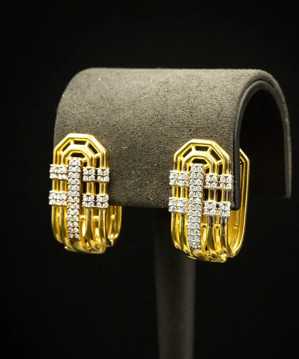 Serenay Secret Küpe • 18 K Gold Kaplama 925 Ayar Gümüş •Sevgiliye - Eşe - Arkadaşa Hediye Küpe