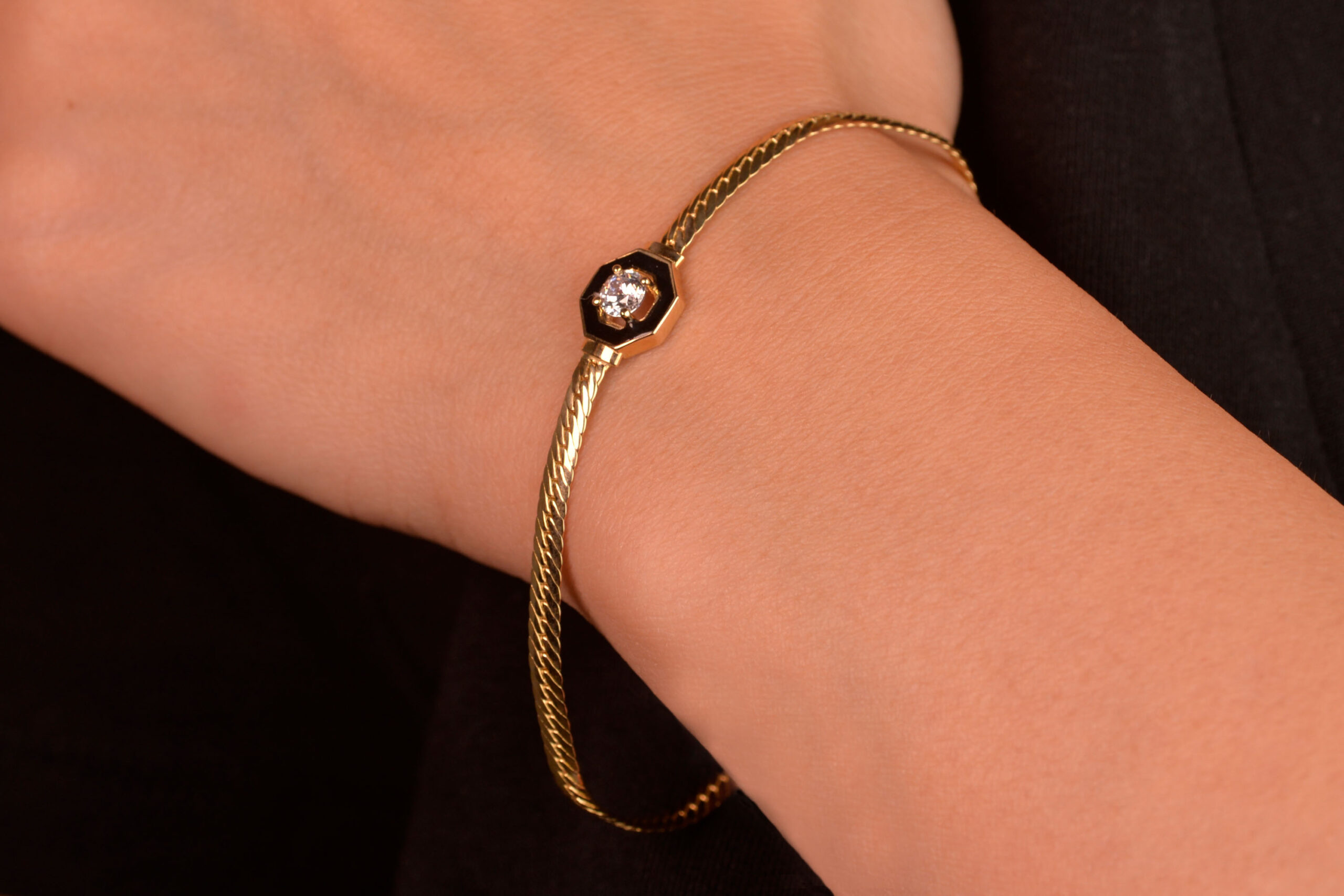 Vog 18 K Gold Kaplama 925 Ayar Gümüş Bileklik • Serenay Sarıkaya Bileklik • Çağla Bileklik