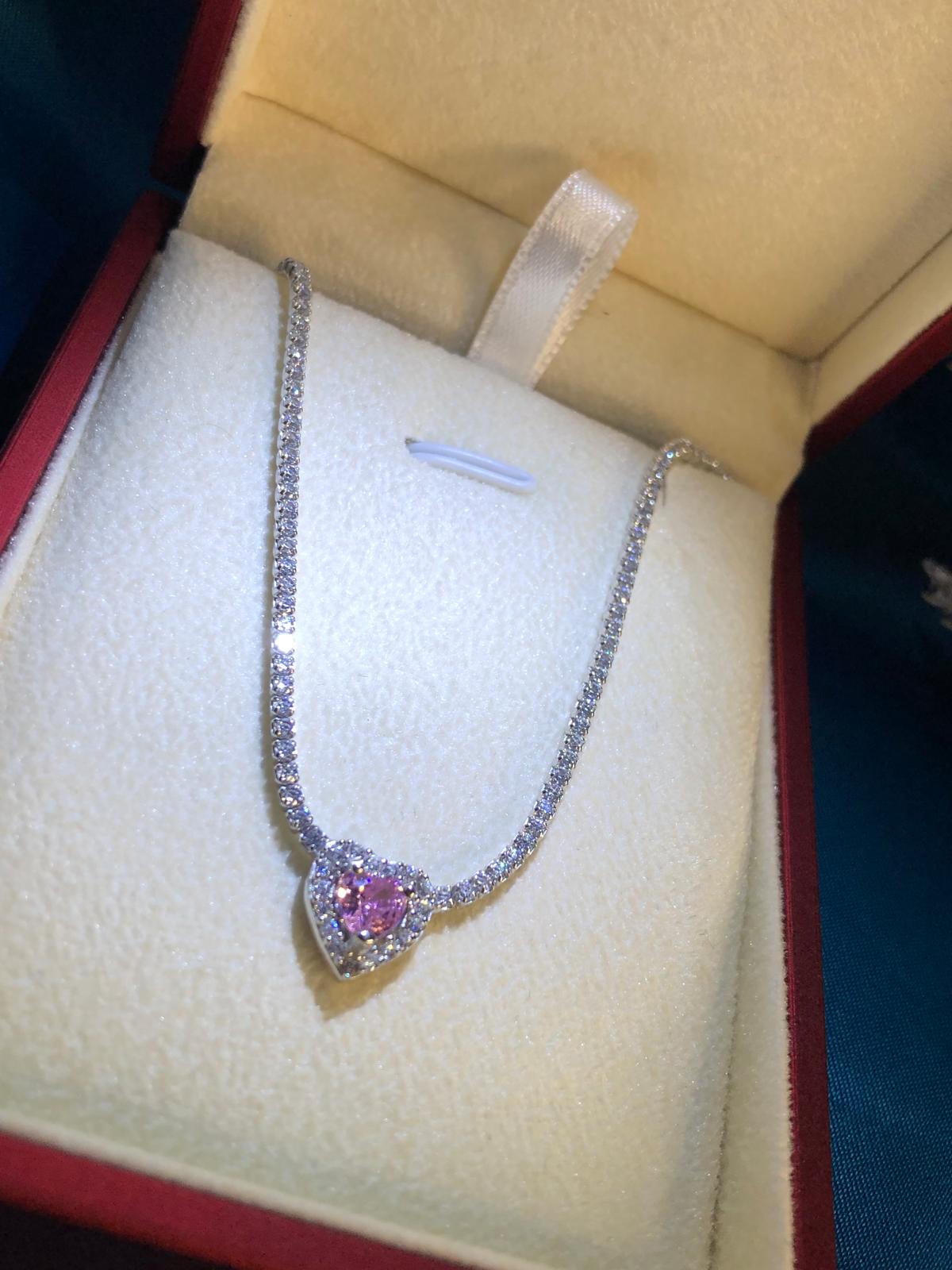 Pembe Kalp Zirconia Taşlı Su Yolu 925 Ayar Gümüş Sevgiliye • Eşe • Anneye • Arkadaşa Hediye Kolye