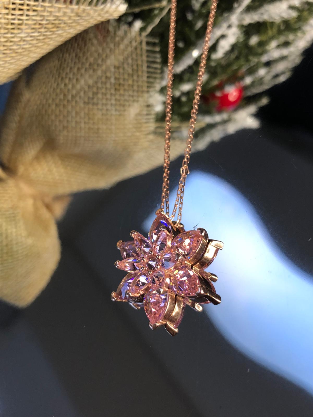  Vog Pembe Taşlı Lotus Çiçeği Büyük Boy 925 Ayar Gümüş Sevgiliye Eşe Anneye Kolye
