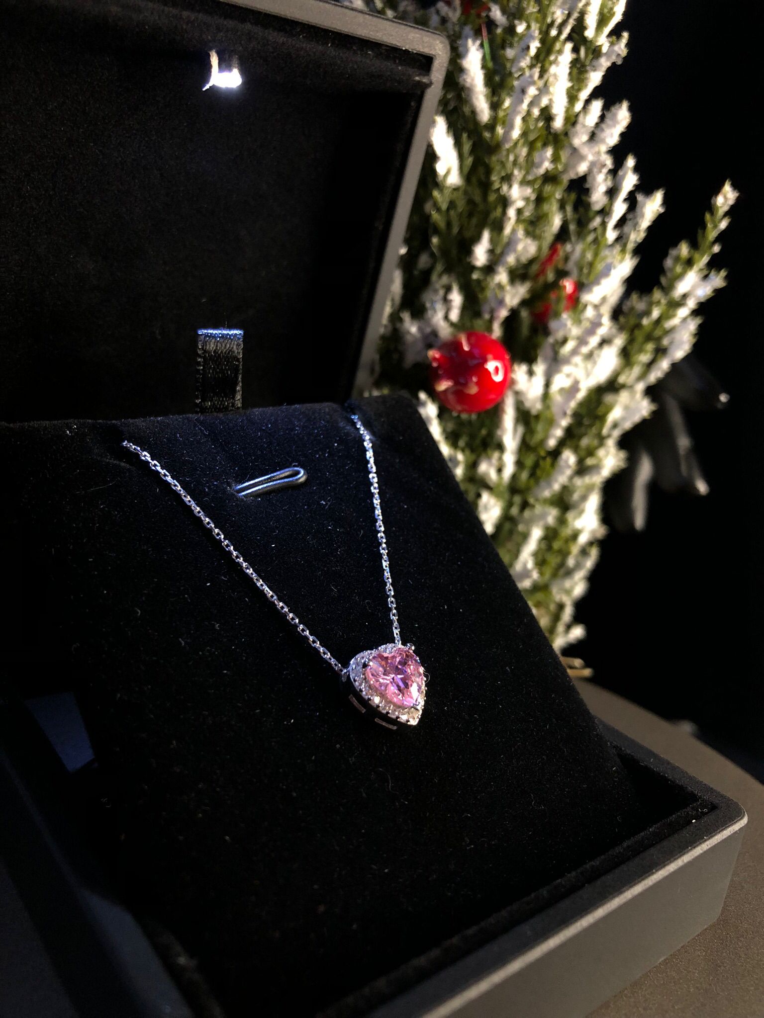  Pembe Kalp Model  Zirconia Taşlı 925 Ayar Gümüş Sevgiliye • Eşe • Anneye • Arkadaşa Hediye Kolye