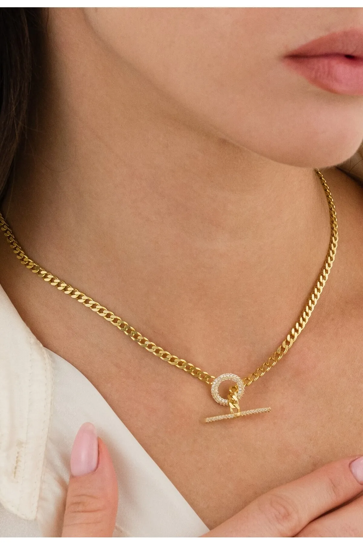 Vog Altın T Bar Zirconia Taş Detaylı Kilit Choker Gurmet Zincirli Sevgiliye Eşe Anneye Hediye Kolye