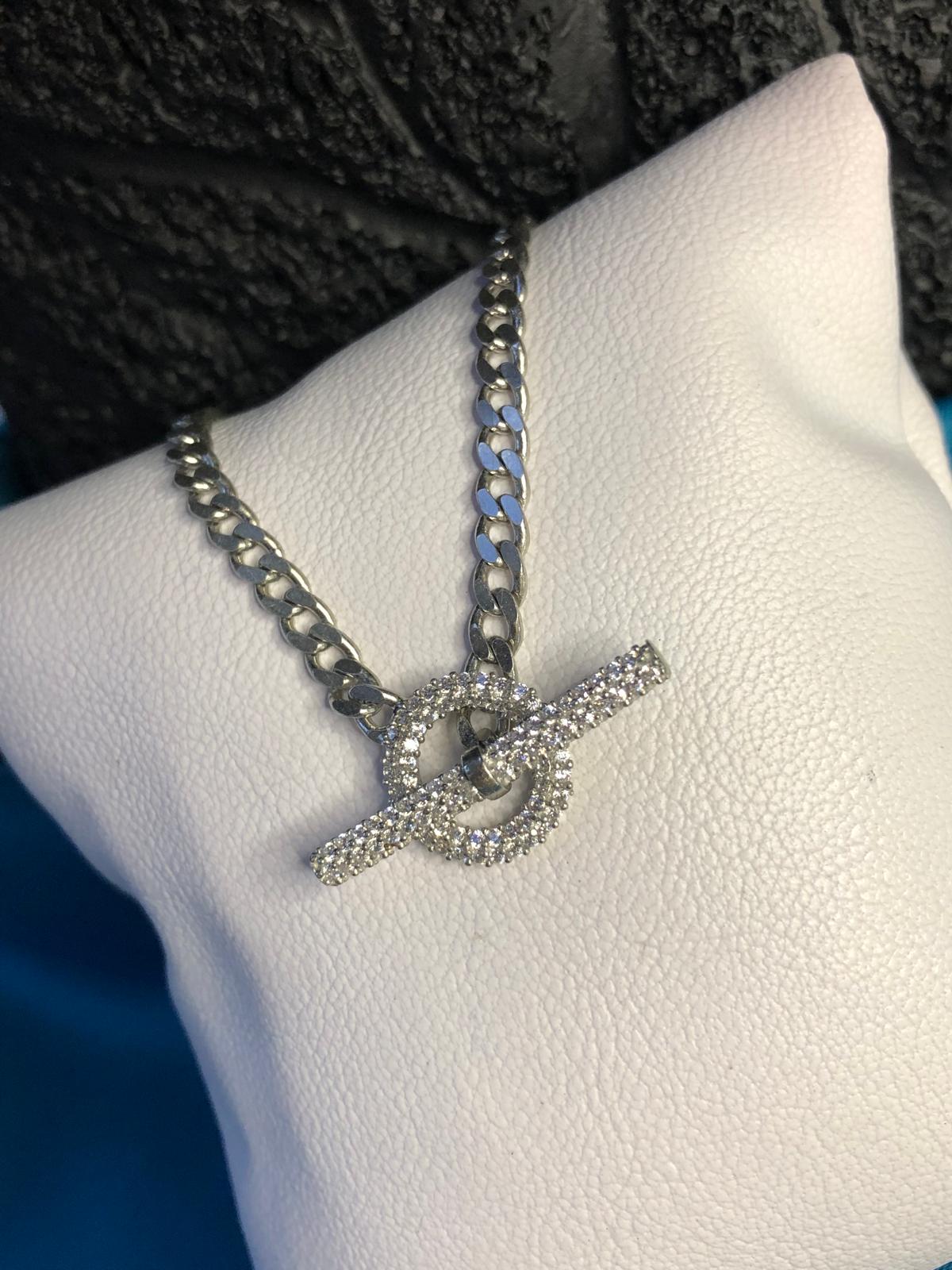 Vog Beyaz T Bar Zirconia Taş Detaylı Kilit Choker Gurmet Zincirli Sevgiliye Eşe Anneye Hediye Kolye