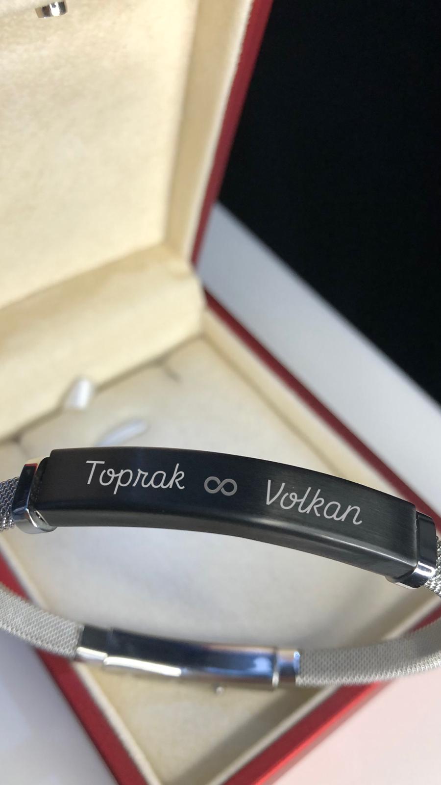 Altın Tasarım Kişiye Özel Erkek Çelik Bileklik • Işıklı Kutuda • Sevgiliye • Eşe • Babaya Kelepçe