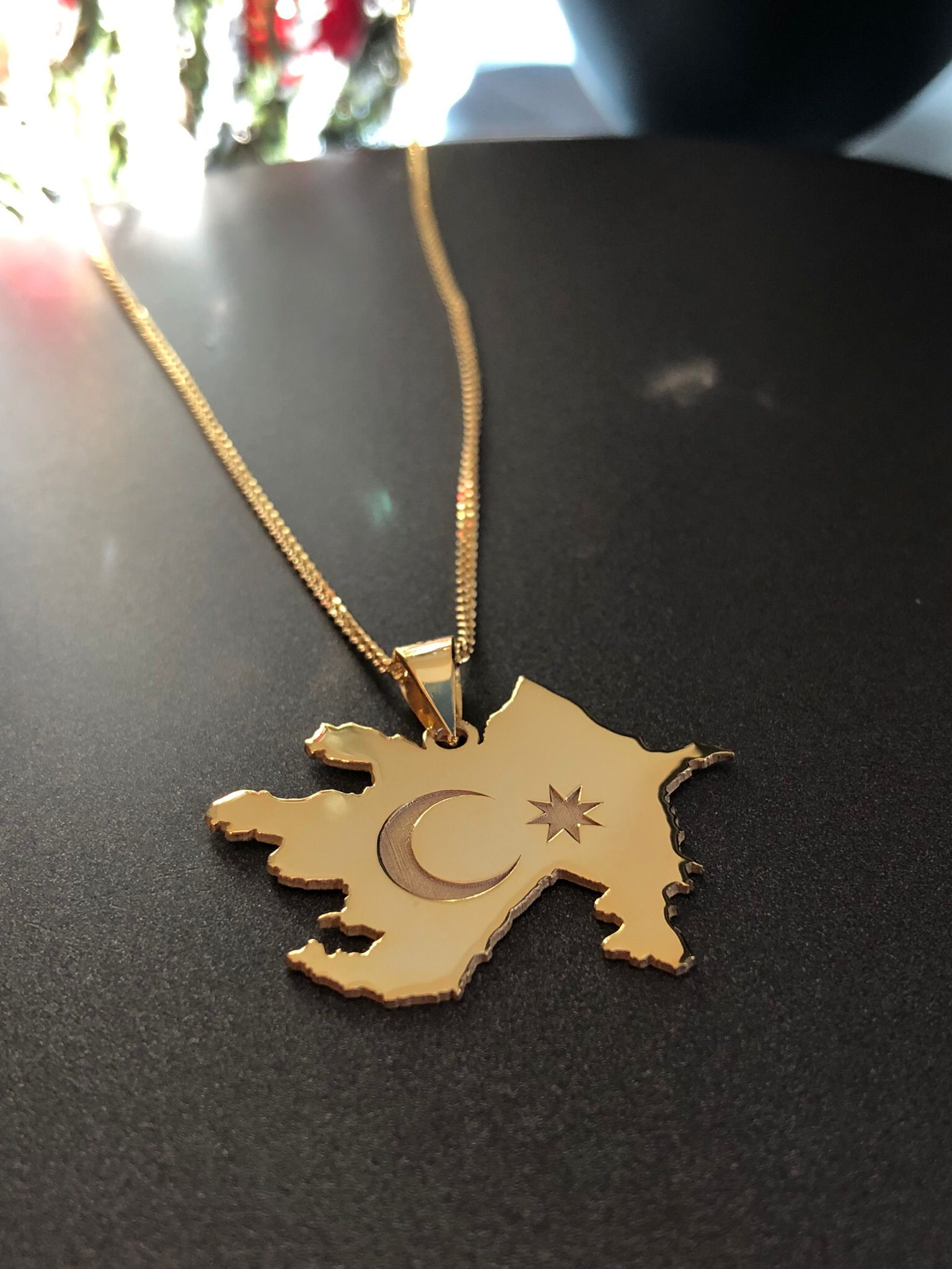 Kadın Erkek Gümüş Kolye - Azerbaycan (AZERBAİJAN) Haritası Bayrağı Gold Renk  Ülke Kolye