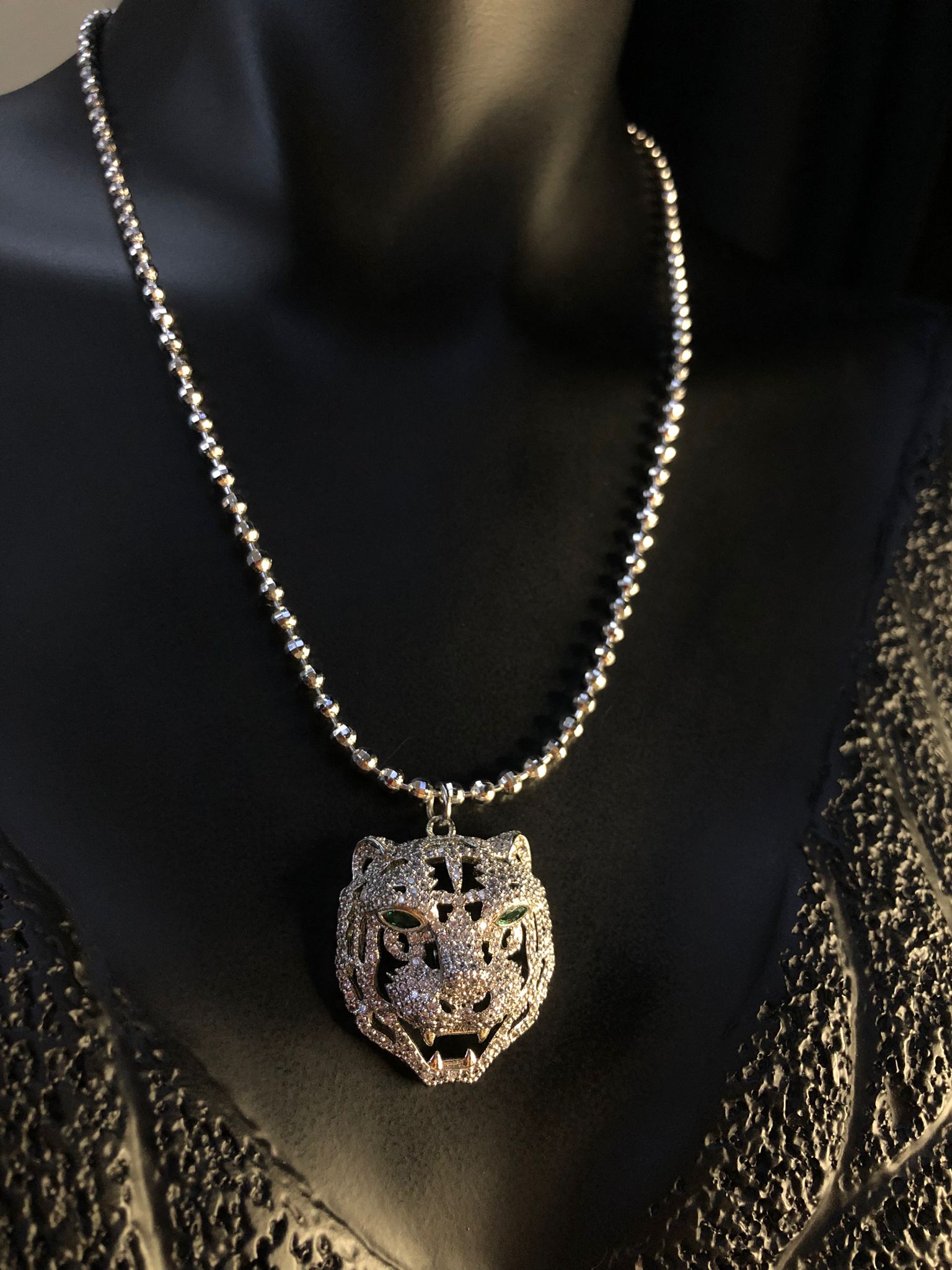 Xuping Tasarım Mikro Kaplama Swarovski Taşlı Kaplan Sevgiliye Eşe Hediye Bijuteri Kolye