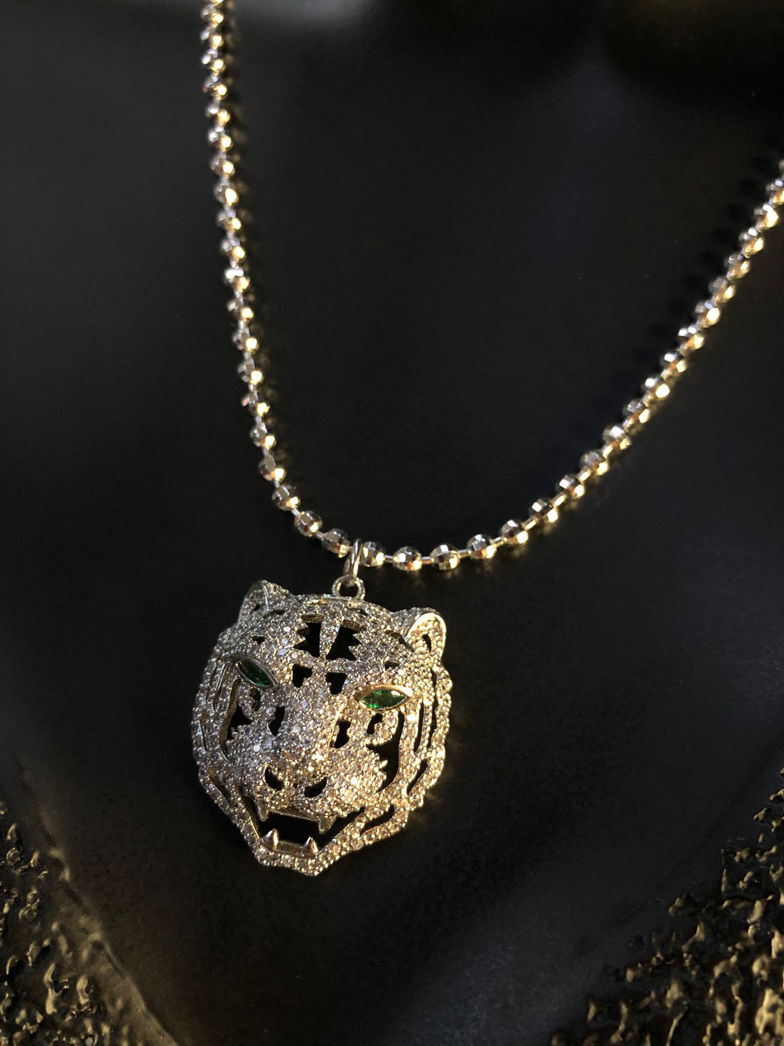 Xuping Tasarım Mikro Kaplama Swarovski Taşlı Kaplan Sevgiliye Eşe Hediye Bijuteri Kolye