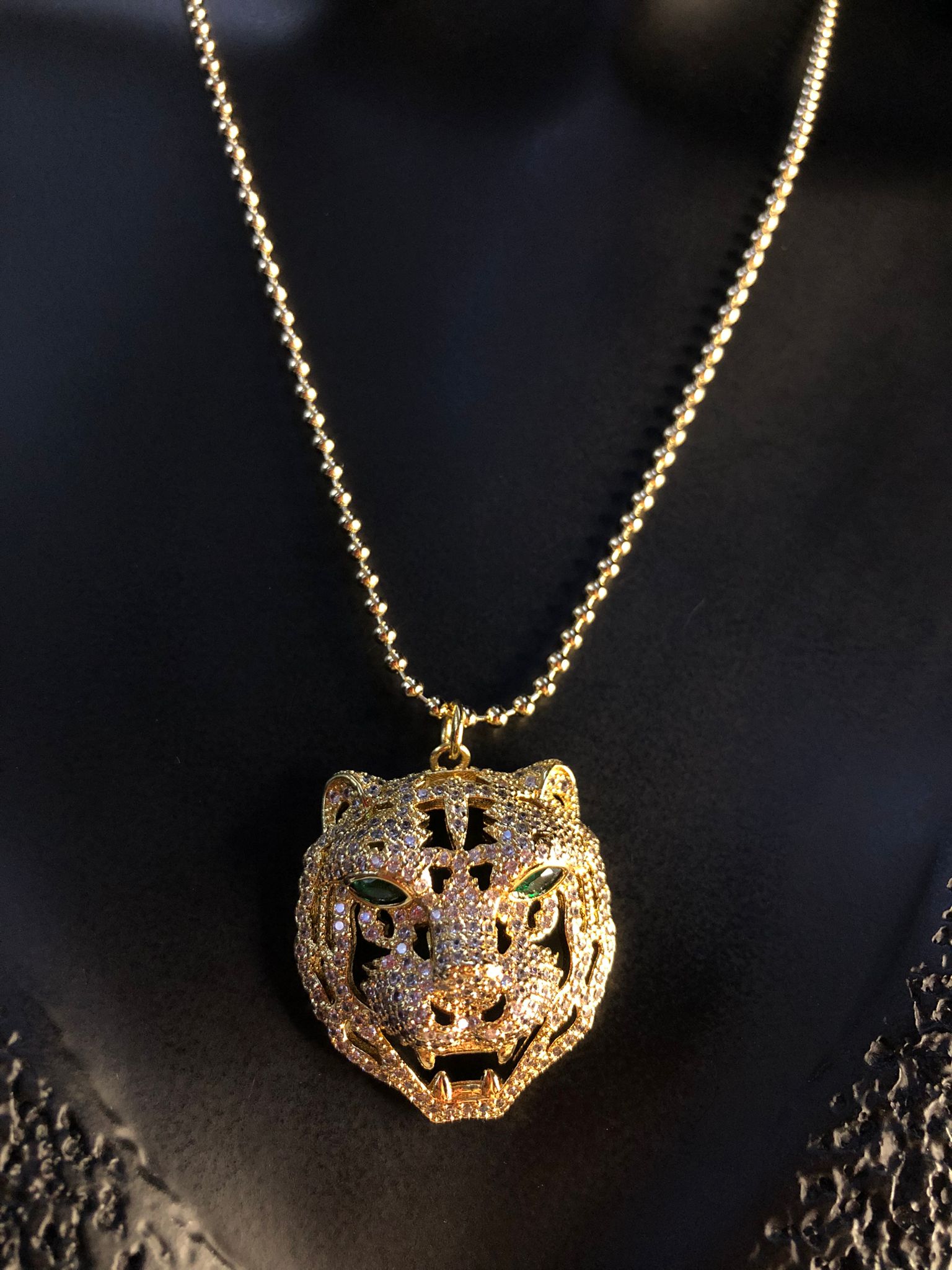 Xuping Tasarım Mikro Kaplama Swarovski Taşlı Sarı Renk Kaplan Sevgiliye Eşe Bijuteri Kolye