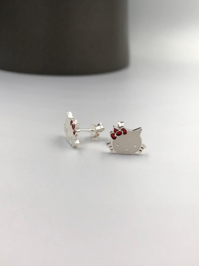 Vog Mine İşlemeli 925 Ayar Gümüş Hello Kitty Kedicik Model Hediyelik Çocuk,Bebek Küpesi
