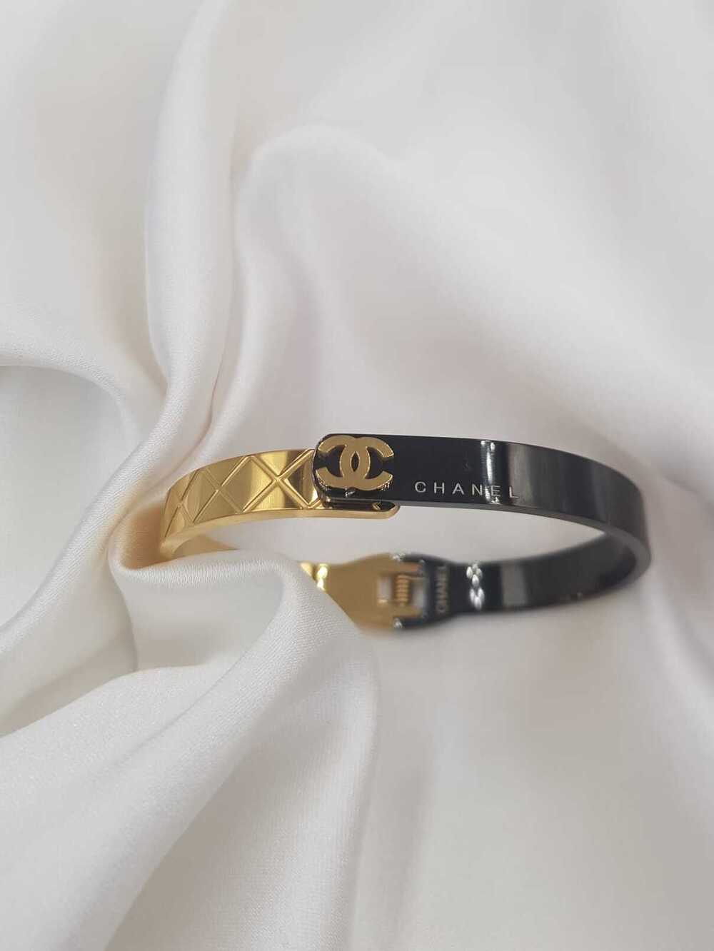 Vog Çelik Chanel (5) Model Taş İşlemeli Sevgiliye,Anneye,Arkadaşa Hediye Bileklik