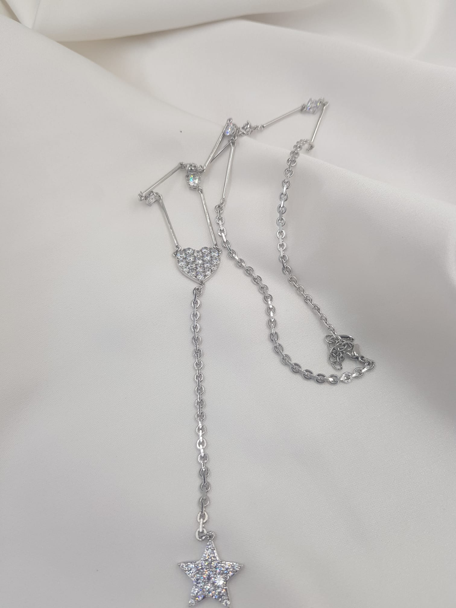Vog Kalp V Yıldız Temalı Swarovski Taşlı Vip Kaplama Sevgiliye,Anneye,Arkadaşa  Hediye Kolye