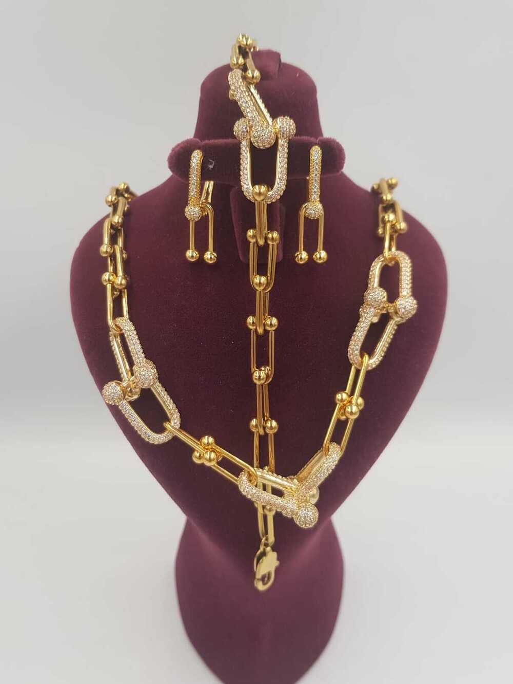 Vog Vip Çelik Xuping Model Tiffany&Co 3’Lü Set Sevgiliye,Anneye,Arkadaşa Kolye,Bileklik,Küpe