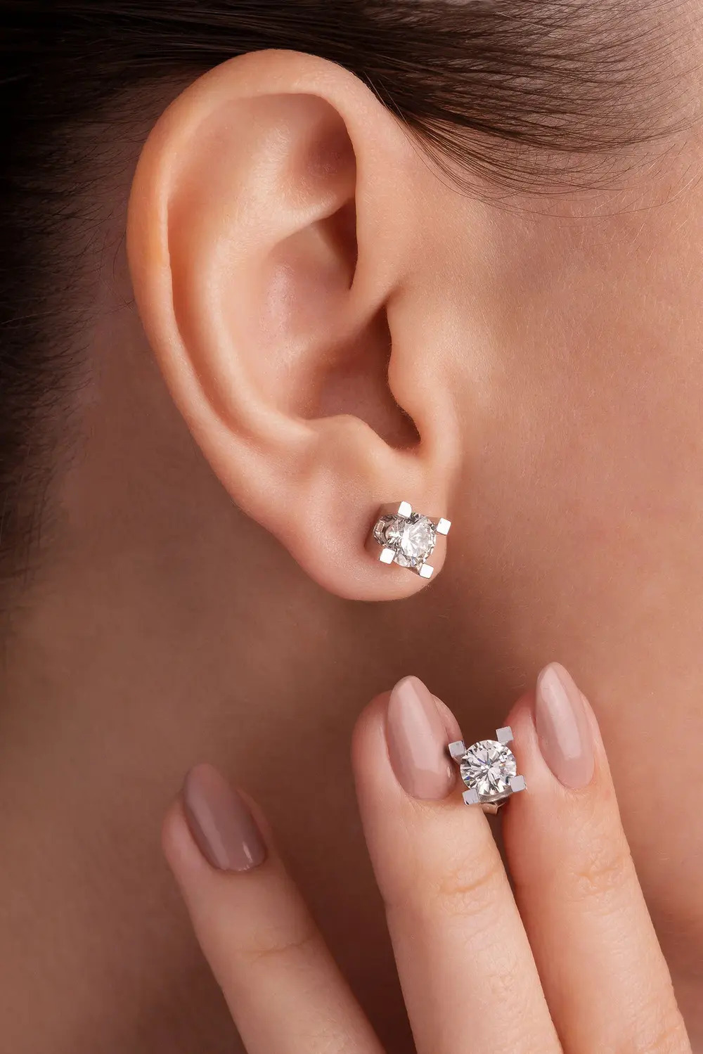 Vog 1.50 Karat Zirconia Benzersiz Zerafet Tektaş 925 Ayar Gümüş Küpe 