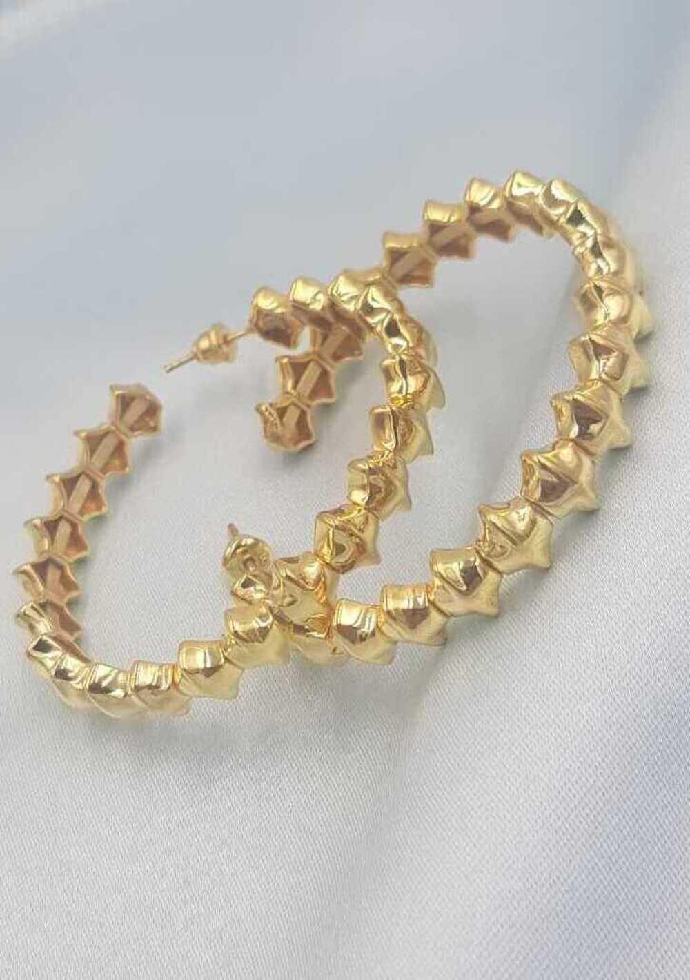 Vog İtalyan Cartier Tasarım Prizma Model 925 Ayar Gümüş Sevgiliye,Anneye,Eşe Hediye Küpe