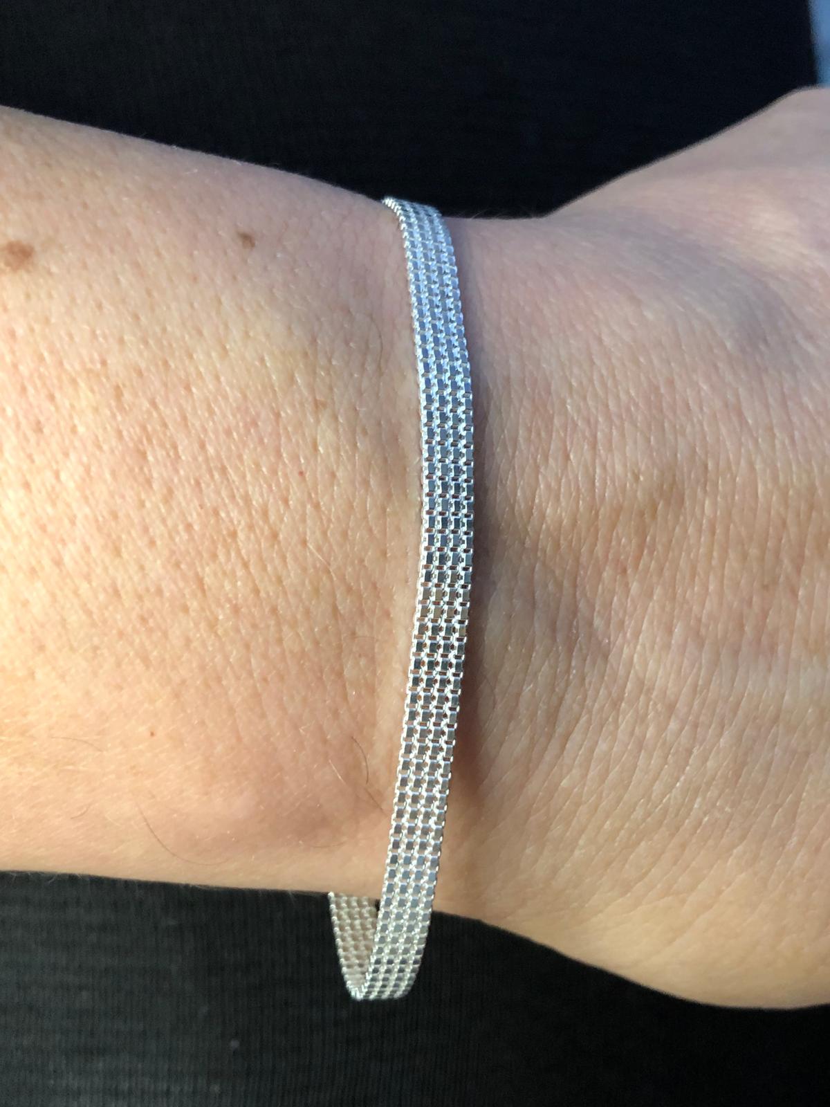 Erkek Gümüş Bileklik - 4mm Old Money Hasır Erkek Bileklik Made in İtaly Luxury Silver• Işıklı Kutuda