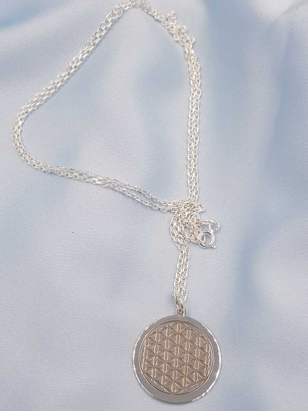 Vog Sri Yantra V Yaşam Çiçeği 925 Ayar Gümüş Çift Yönlü Kazıma Kolye