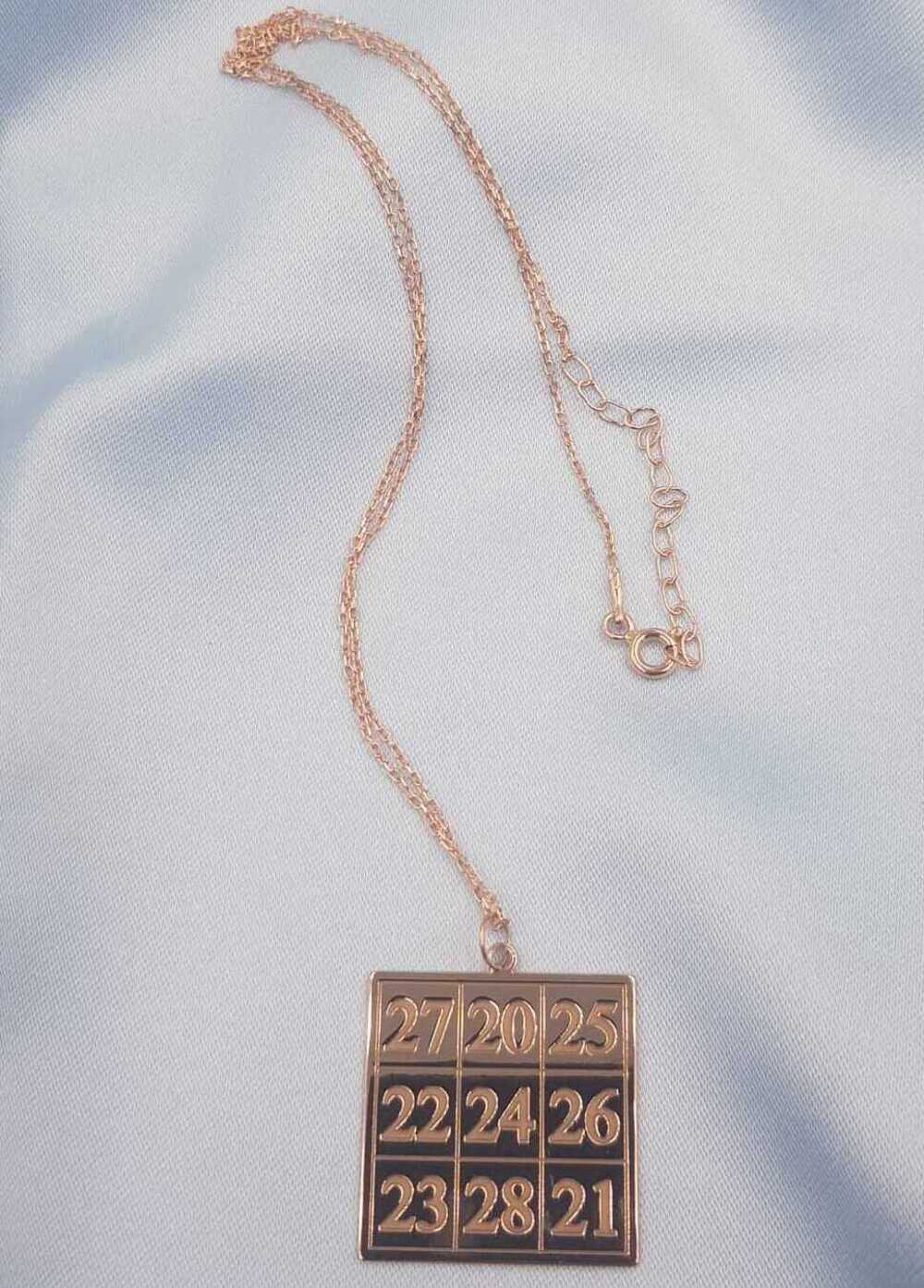  Vog Kubera Para Mantra Rose Renk 925 Ayar Gümüş Unisex Kolye