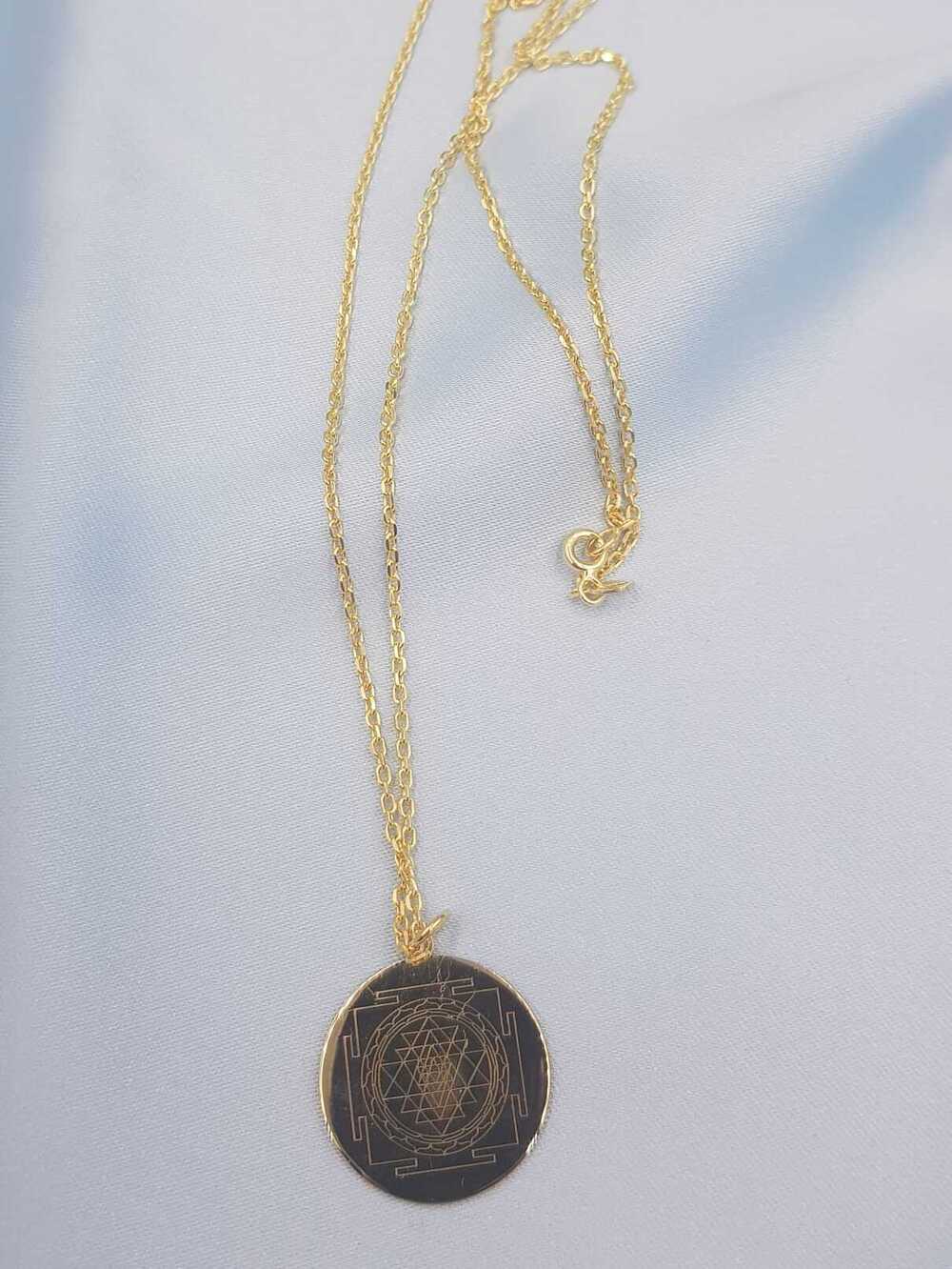 Kadın Gümüş Kolye - Sri Yantra V Yaşam Çiçeği Gold Renk 925 Ayar Çift Yönlü Kolye