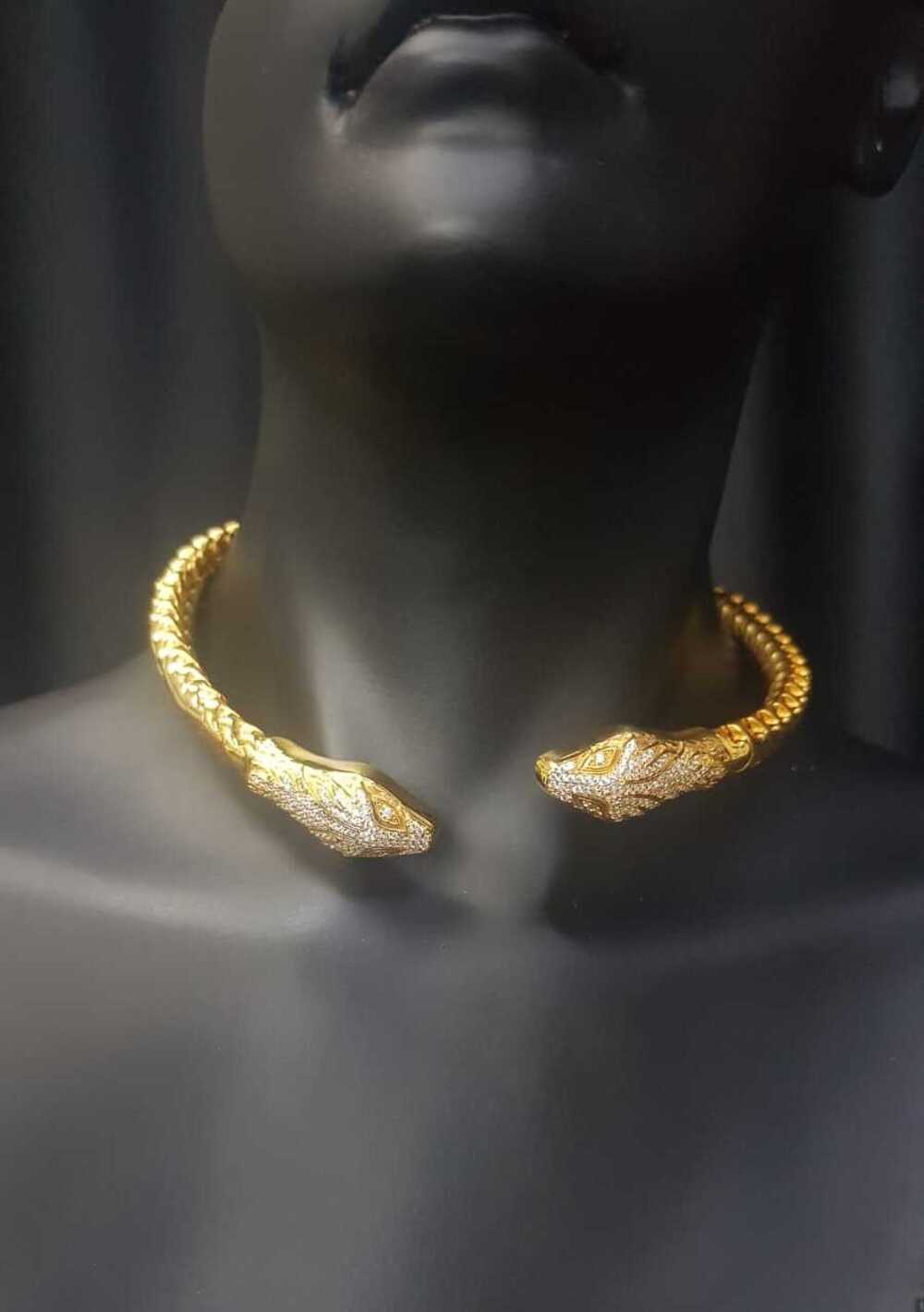  Vog İtalyan Cartier Tasarım Taşlı Yılan (Snake)925 Gümüş Sevgiliye,Anneye,Eşe Choker,Gerdanlık