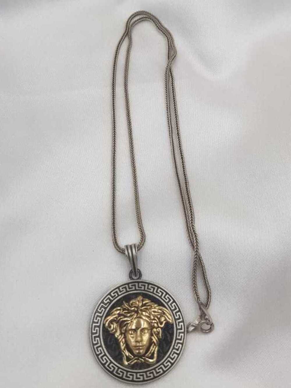 Erkek Kadın Gümüş Kolye - Gotik Medusa Detay • Sevgiliye • Eşe Babaya • Hediye Kolye