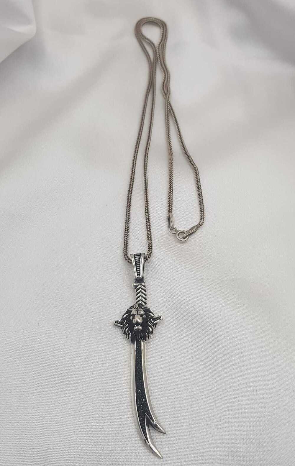 Vog Unisex Hz.ali Allahın Aslanı Ve Zülfikar Kılıcı 925 Ayar Gümüş Sevgiliye,Babaya Arkadaşa Kolye 