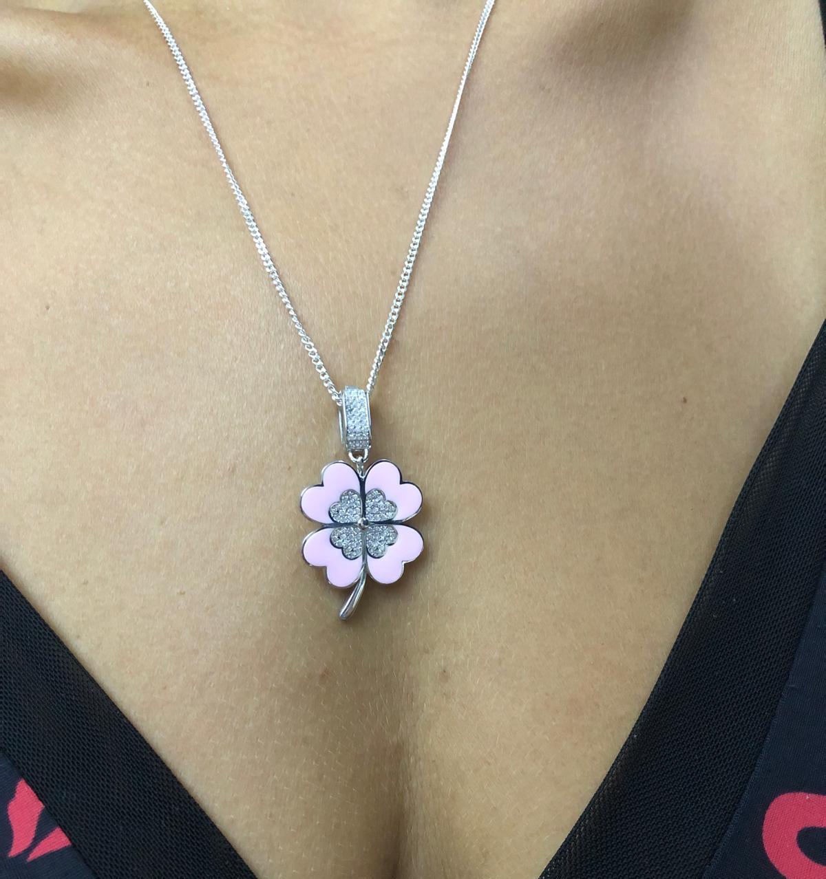 Yonca Kolye Pembe Mineli • 925 Ayar Gümüş Sevgiliye • Eşe • Anneye • Arkadaşa İyi Şans Kolyesi
