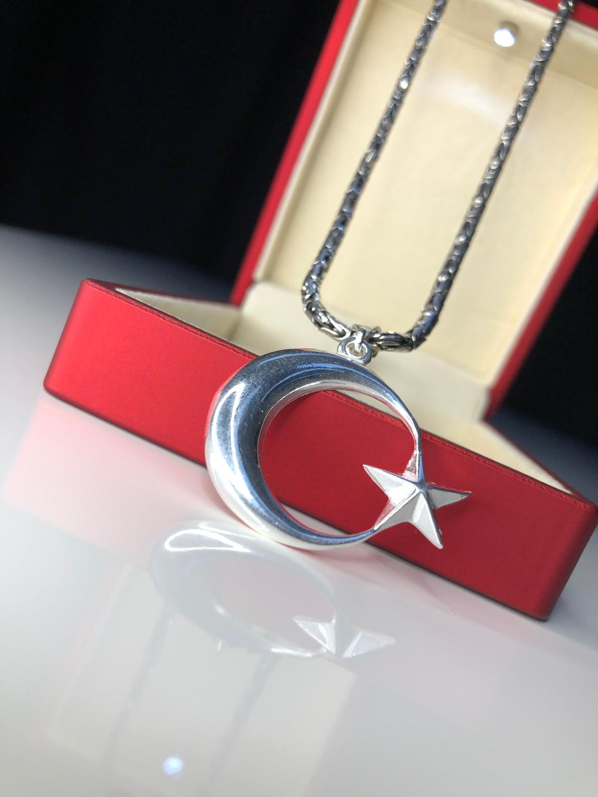 Erkek Gümüş Kolye - Ay Yıldız Motifli Kral Zincirli Erkek Kolye • Işıklı Kutuda