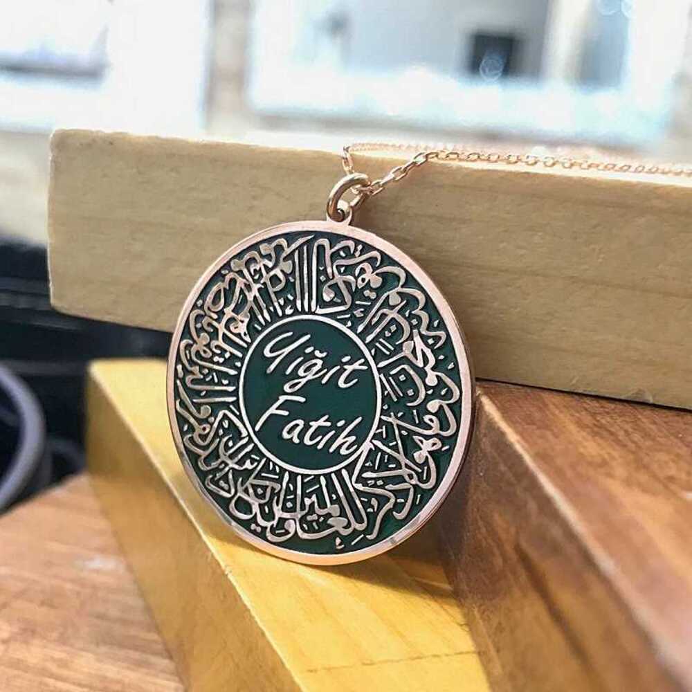 Vog Kişiye Özel Mineli Koruyucu Nazar Ayeti Sevgiliye,Anneye,Eşe 925 Ayar Gümüş Hediye Kolye