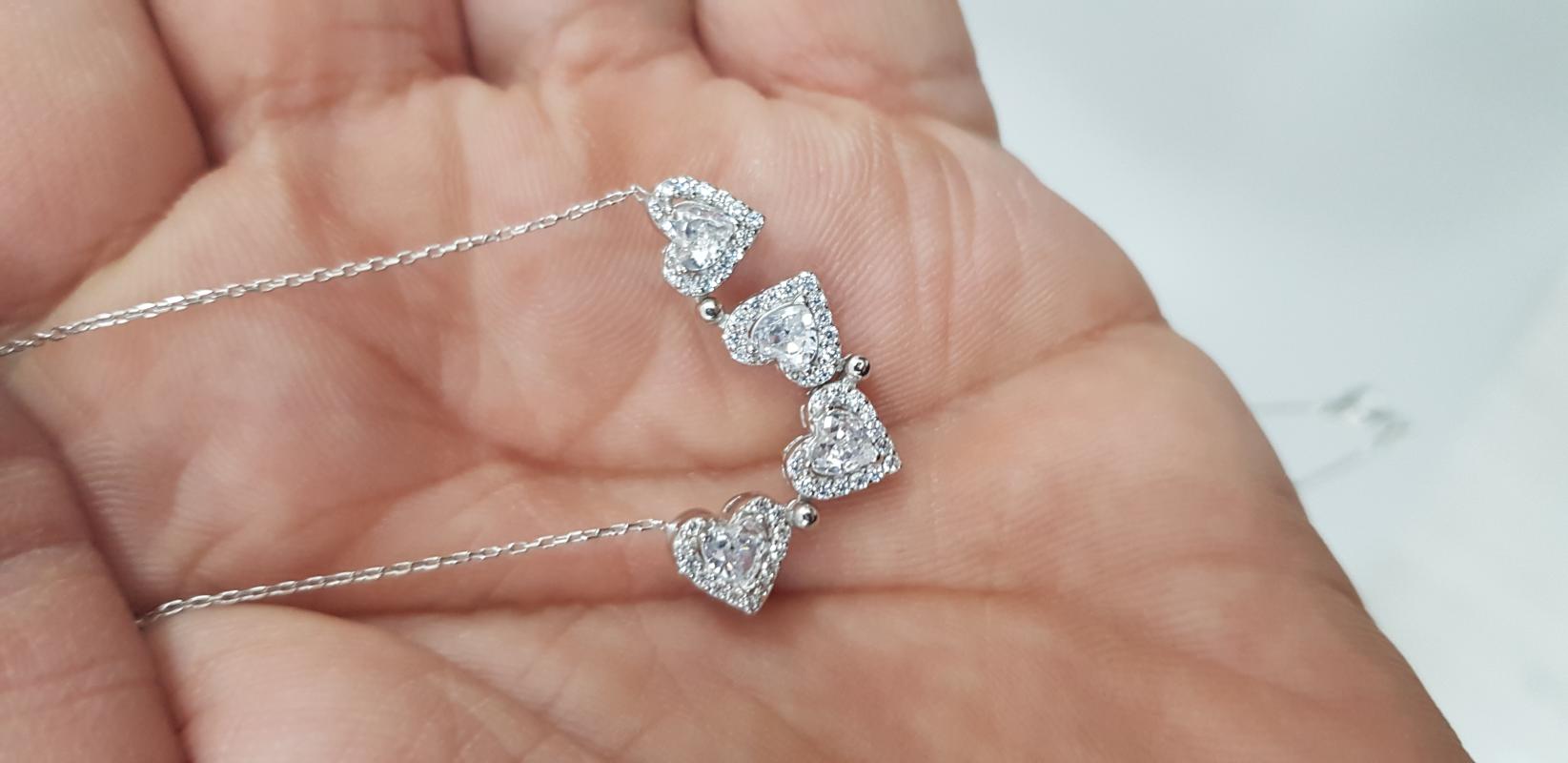 MIKNATISLI AÇILIR BEYAZ RENK KALP TAŞLI ÇİFT MODEL ÖZELLİKLİ KOLYE