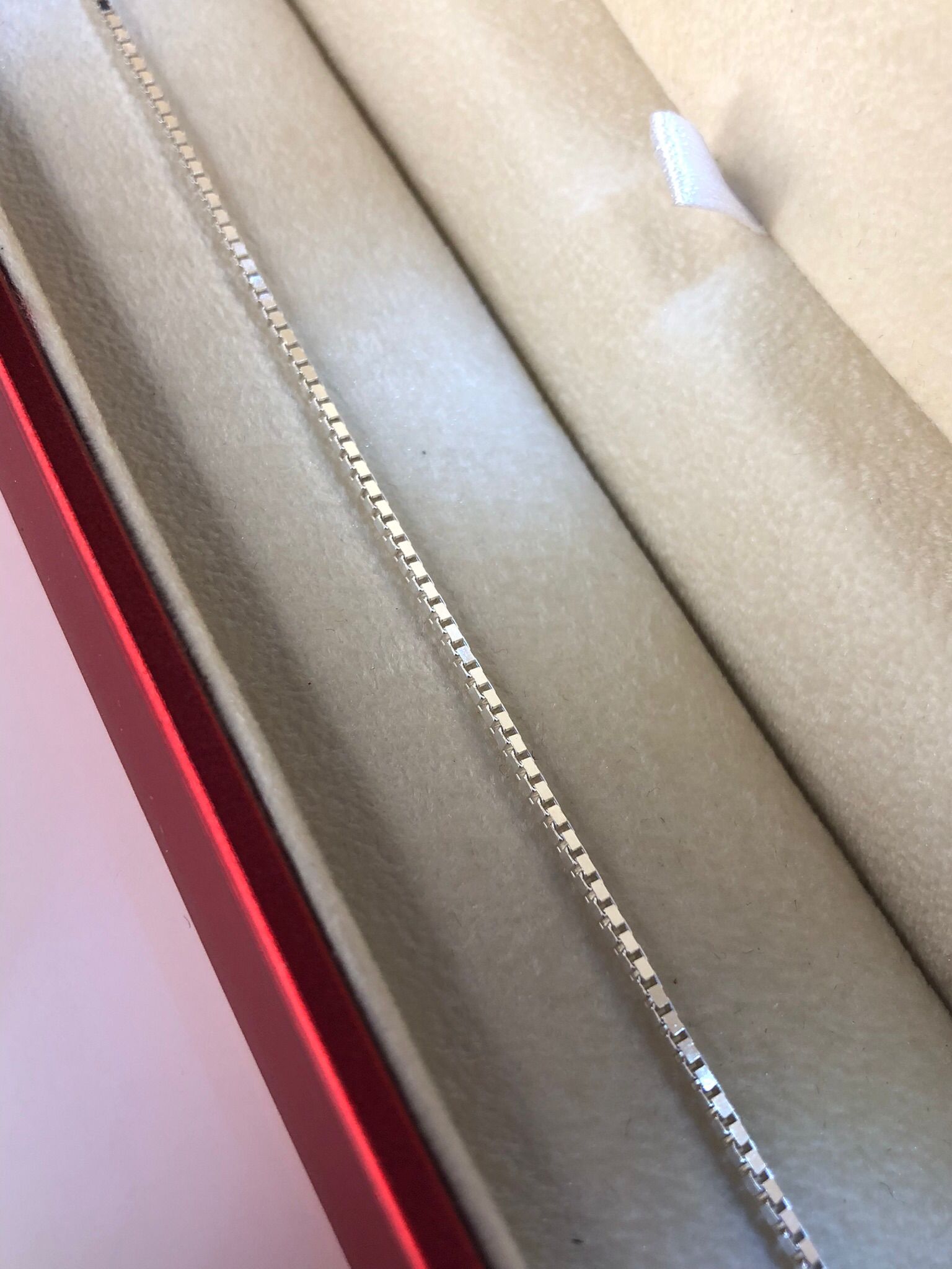 1.5 mm Küp Zincir Gümüş Bileklik • Işıklı Kutuda Sevgiliye • Eşe • Babaya • Künye