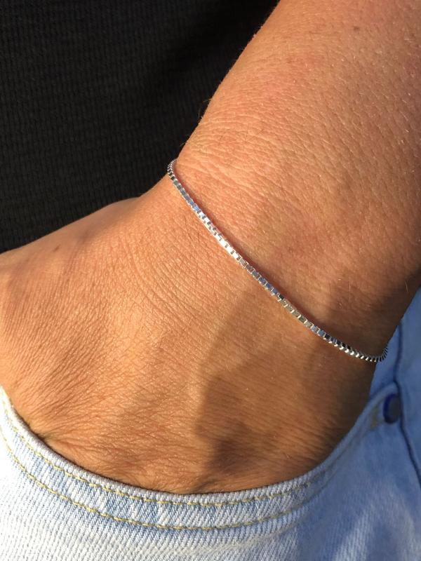 1.5 mm Küp Zincir Gümüş Bileklik • Işıklı Kutuda Sevgiliye • Eşe • Babaya • Künye