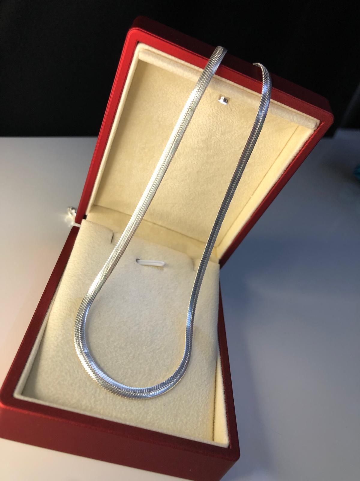 3.5mm İtalyan Bombeli Ezme 925 Ayar Gümüş • Işıklı Kutuda • Sevgiliye • Eşe • Babaya • Kolye