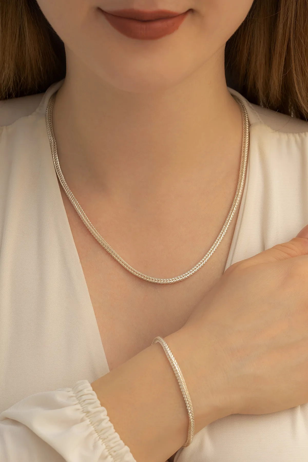 3Mm Gümüş Beyaz Tilki Kuyruğu Model Unisex Kolye Bileklik Set• Işıklı Kutuda Sevgiliye • Eşe Set