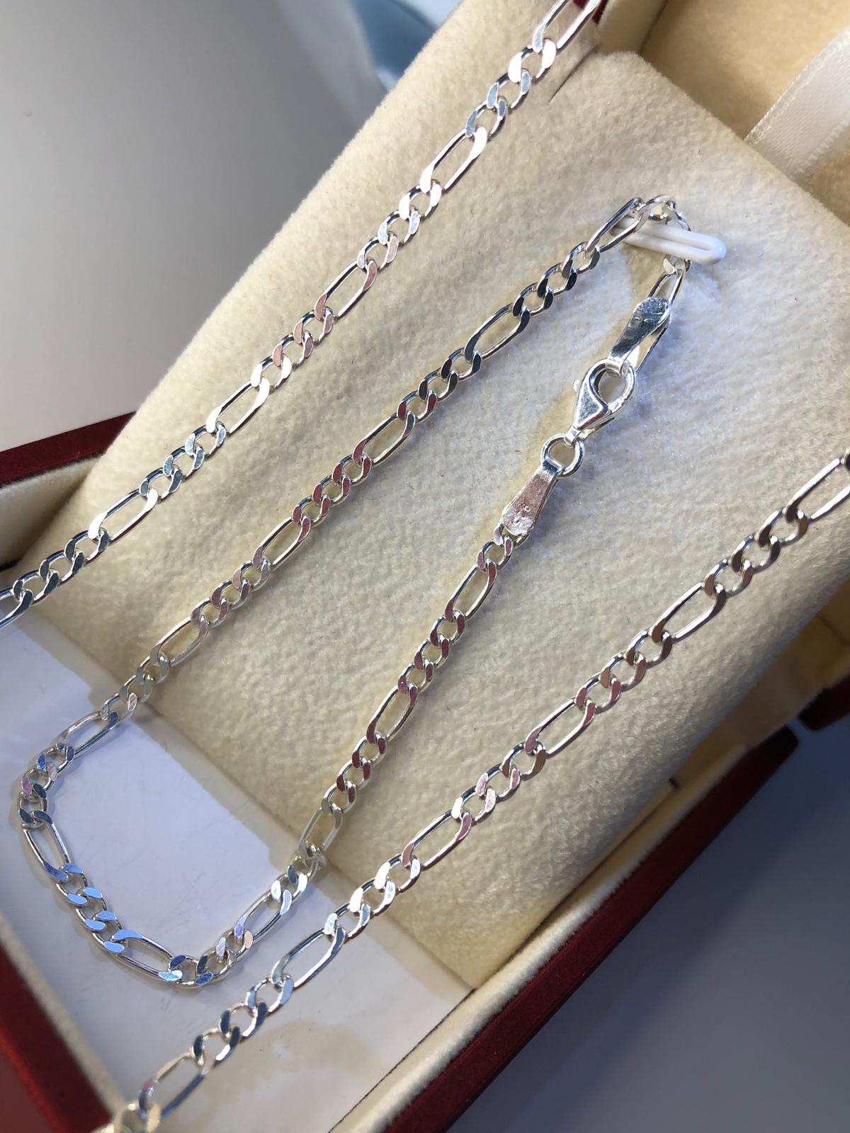 3mm Figaro Model 925 Gümüş Set • Işıklı Kutuda Sevgiliye • Eşe • Babaya Kolye Bileklik