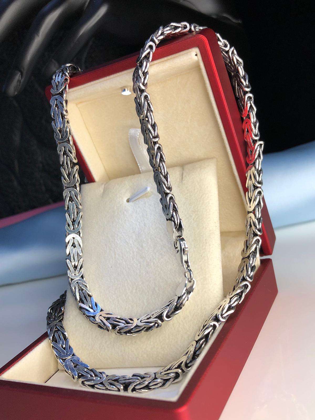 6.5mm Kare Kesim Yassı Kral Gümüş Kolye • Işıklı Kutuda • Sevgiliye • Eşe • Babaya Kolye