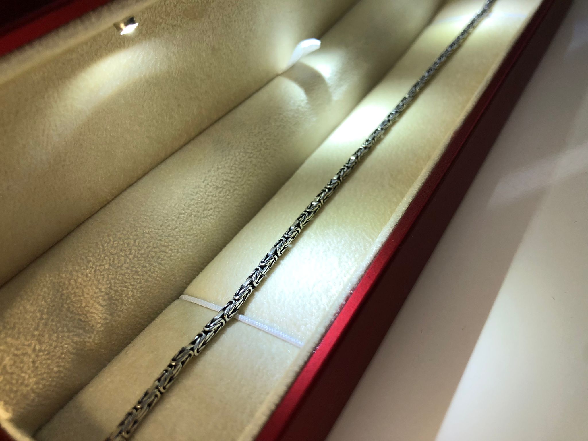 2mm Yuvarlak Kral Model  925 Gümüş Erkek Bileklik Işıklı Kutuda Sevgiliye • Eşe • Babaya Künye