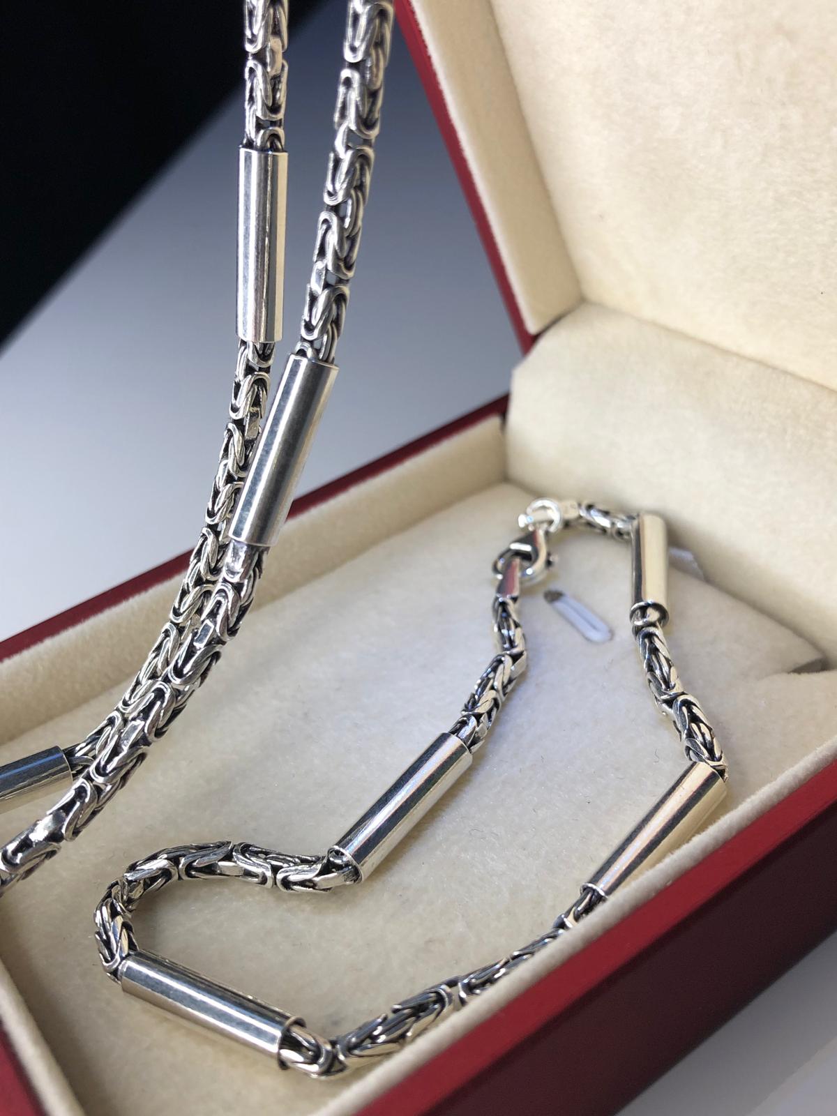 Erkek Gümüş Set - 2.8 mm Özel Tasarım Silindir Parçalı Yuvarlak Kral Model Erkek Set • Işıklı Kutuda