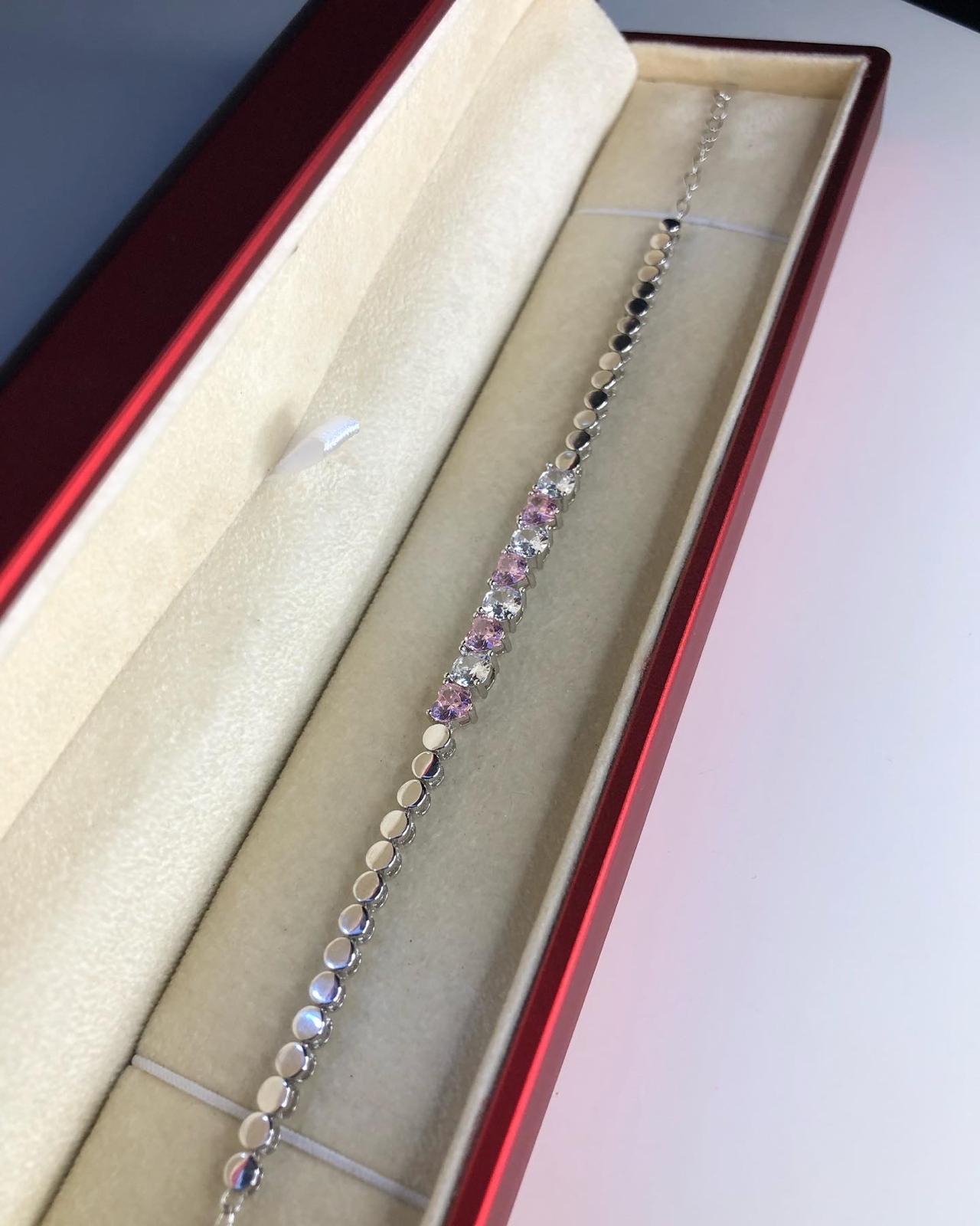 Swarovskix Pembe Kalp Taşlı Gümüş • Işıklı Kutuda • Sevgiliye • Eşe • Hediye Bileklik 