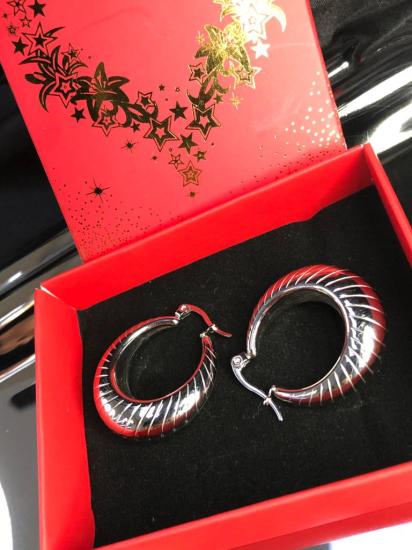 Vog Altın Tasarım Beyaz Renk İstiridye Halka Model Sevgiliye,Eşe,Anneye Hediye Çelik Küpe