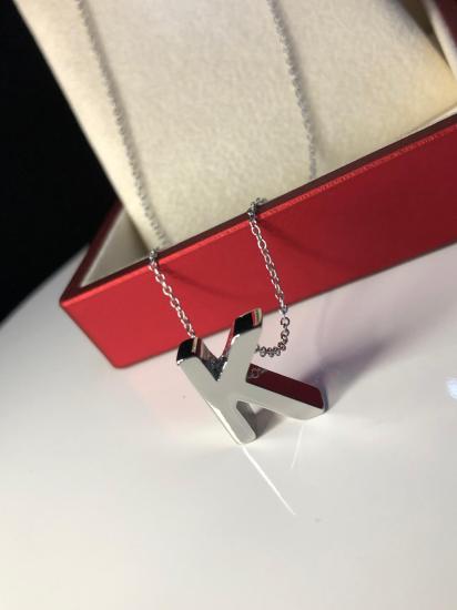 K Harfi Üç Boyutlu Beyaz Çelik Kadın Kolye Işıklı Kutuda • Sevgiliye • Eşe • Anneye • Arkadaşa Kolye