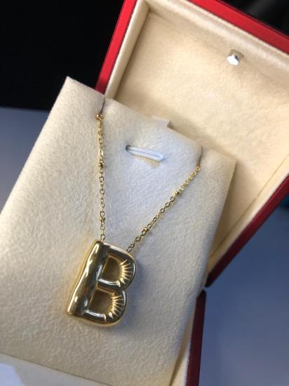 Balon B Harf Kolye Paslanmaz Çelik Sarı Renk • Işıklı Kutuda • Sevgiliye • Eşe • Anneye Kolye