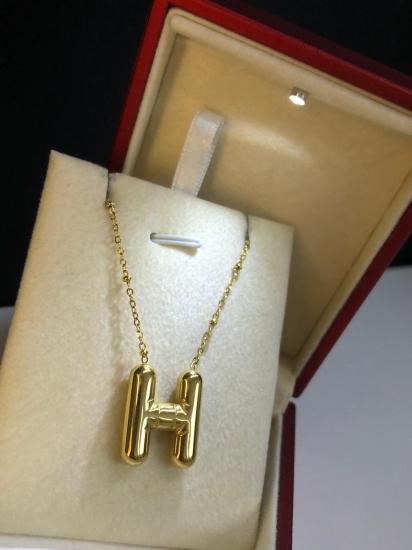 Balon H Harf Kolye Paslanmaz Çelik Sarı Renk • Işıklı Kutuda • Sevgiliye • Eşe • Anneye Kolye