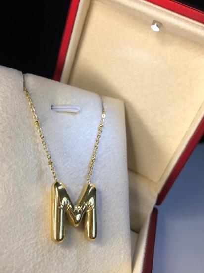 Balon M Harf Kolye Paslanmaz Çelik Sarı Renk • Işıklı Kutuda • Sevgiliye • Eşe • Anneye Kolye