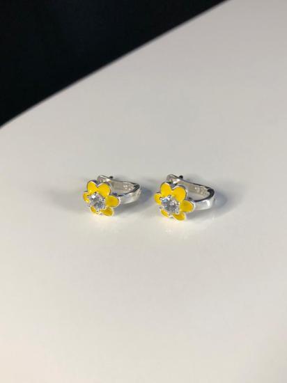 Vog Mine İşlemeli 925 Ayar Gümüş Papatya Model Zirconia Taşlı Hediyelik Çocuk,Bebek Küpesi