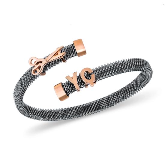 Vog Kişiye Özel Terzi V Berber Makas Logolu Harfli Tasarım 925 Ayar Gümüş Yassı Çelik Bileklik