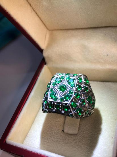 Erkek Gümüş Yüzük - Okside Yeşil Zirconia Taşlı • Işıklı Kutuda Sevgiliye • Eşe • Babaya Yüzük