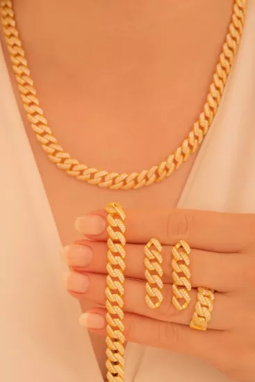 Vog Kadın Gümüş Set - 22 Ayar Gerçek Altın Kaplama Taşlı Gurmet Model Gümüş Set